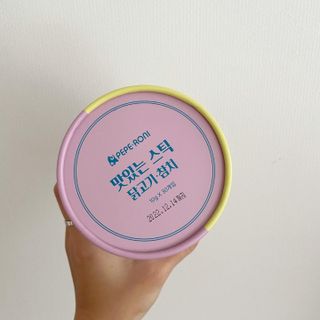 페페로니 맛있는 스틱 - 무항생제 닭고기 15개 + 원양선 참치 15개 — 5점을 준 리뷰어가 2021년 8월 올린 사용 사진