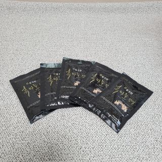 서울약사신협 약사신협_흑마늘진액_70mlx30포 — 5점을 준 리뷰어가 2021년 5월 올린 사용 사진