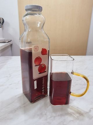 [바이윙클] 페르시아 유기농 석류 착즙주스 750ml 2병 + 선물박스 세트 — 5점을 준 리뷰어가 2022년 2월 올린 사용 사진
