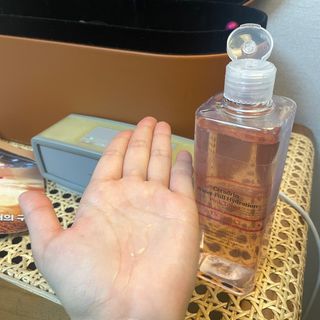 [바디셀런스] 속보습+사용감+향 모두 잡은 / 세라드린 속보습 핑크토너 300ml — 5점을 준 리뷰어가 2022년 3월 올린 사용 사진