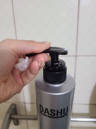 다슈코리아 다슈 데일리 두피 딥 클렌징 샴푸 500ml — 5점을 준 리뷰어가 2021년 3월 올린 사용 사진