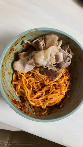 [한면원] 비빔국수 2인분 — 5점을 준 리뷰어가 2022년 8월 올린 사용 사진