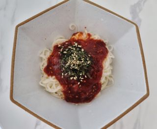 [한면원] 비빔국수 2인분 — 5점을 준 리뷰어가 2022년 8월 올린 사용 사진