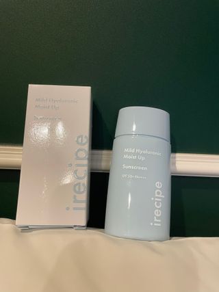 아이레시피 마일드 히알루로닉 모이스트 업 선스크린 SPF50+ PA++++ — 5점을 준 리뷰어가 2023년 6월 올린 사용 사진