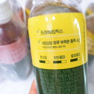 더그레잇티 콤부차 300ml *12개입 (오리지널 6개+베리리치 6개) — 5점을 준 리뷰어가 2022년 7월 올린 사용 사진