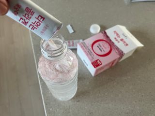 [음료수 대신 가능!]  빠르게 흡수되는 아임오 타먹는 콜라겐 1박스 — 5점을 준 리뷰어가 2023년 3월 올린 사용 사진