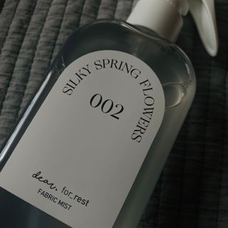 디어포레스트 숲속의 하루 패브릭미스트 (섬유향수/ 룸스프레이) 200ml — 4.5점을 준 리뷰어가 2022년 7월 올린 사용 사진
