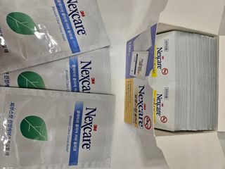 3M 넥스케어 블레미쉬 여드름패치 릴리프 111매(짜기 전 케어) +알코올스왑 증정 — 5점을 준 리뷰어가 2024년 5월 올린 사용 사진