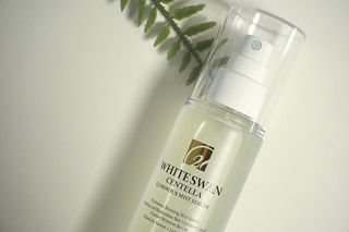 오투에니원 화이트스완 센텔라 루미너스 미스트 세럼 100ml — 4.5점을 준 리뷰어가 2023년 1월 올린 사용 사진