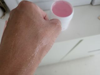 바이오오일 [바이오-오일] 드라이 스킨 젤 100ml — 5점을 준 리뷰어가 2021년 9월 올린 사용 사진