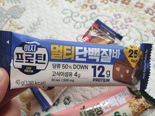 이지프로틴바 3종x각 2ea (고단백질바, 멀티단백질바, 식물성단백질바) — 5점을 준 리뷰어가 2024년 2월 올린 사용 사진