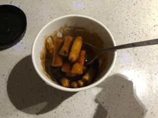 유비쿡 컵떡볶이 매운컵떡볶이2개/ 짜장컵떡볶이 2개  총 4개세트 — 4.5점을 준 리뷰어가 2021년 4월 올린 사용 사진