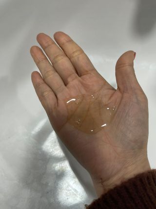 스킨큐어 산다화 순한 클렌징 동백 오일 200ml — 5점을 준 리뷰어가 2023년 3월 올린 사용 사진