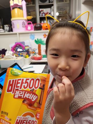 광동생활건강 [광동] 비타500데일리스틱 70포+쇼핑백+구미3개 — 5점을 준 리뷰어가 2022년 1월 올린 사용 사진