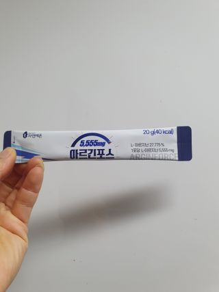 자연에온 아르긴포스 L-아르기닌 5555mg 스틱 15개입 1박스 — 4점을 준 리뷰어가 2021년 4월 올린 사용 사진