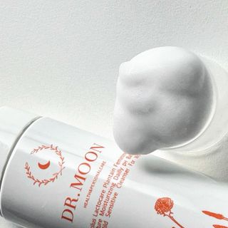 MF프리 [닥터문] 유산균 락토케어 질경초 여성청결제 200ml (폼타입) — 5점을 준 리뷰어가 2022년 6월 올린 사용 사진