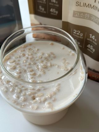 일일하우 슬리밍 플랜B 고소한 귀리맛, 진한 카카오맛 (체중조절식) — 5점을 준 리뷰어가 2023년 5월 올린 사용 사진
