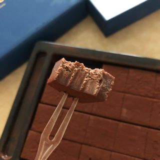 연말/새해선물 요즘 트렌드 오트밀크 생초콜릿 호불호 없는 카카올라 Bast 밀크생초콜릿 — 5점을 준 리뷰어가 2021년 10월 올린 사용 사진