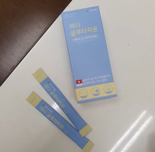 메타웰빙 GC녹십자웰빙 메타 글루타치온 — 4.5점을 준 리뷰어가 2022년 10월 올린 사용 사진
