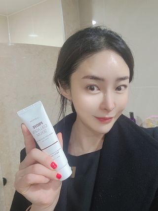 체르엠  프루브 콜라겐 앰플세럼 60ml 1병 — 5점을 준 리뷰어가 2021년 12월 올린 사용 사진
