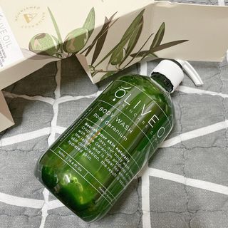 올리브 오일 스킨케어 컴퍼니 [OOSC] 향기로운 보습 로즈 제라늄 바디워시 500ml — 5점을 준 리뷰어가 2021년 4월 올린 사용 사진