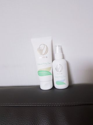 mom e 맘이 내추럴 베이비 케어 크림+바디오일 — 4점을 준 리뷰어가 2021년 1월 올린 사용 사진
