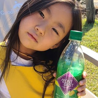 몽베스트 Montbest with Sparkling water Lemon OR Lime 20병(랜덤) — 5점을 준 리뷰어가 2021년 10월 올린 사용 사진