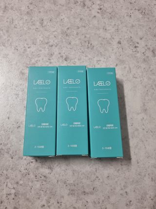 치과에서 쓰는 치약 _ 라벨제로 저불소 꼬마, 키즈, 유아, 베이비, 주니어 안전한 어린이치약 — 4점을 준 리뷰어가 2023년 2월 올린 사용 사진