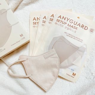 애니가드 셋업마스크 4컬러 각 10매입 [크리미베이지, 캐시미어로즈, 초콜렛브라운, 미드나잇네이비] — 5점을 준 리뷰어가 2022년 2월 올린 사용 사진