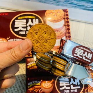 롯데제과 롯샌 카페크런치 — 5점을 준 리뷰어가 2021년 10월 올린 사용 사진