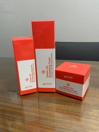 아이앤립 / EYENLIP 아이앤립 연어오일 리바이탈라이징 토너+앰플+크림 3종 세트 — 5점을 준 리뷰어가 2021년 5월 올린 사용 사진