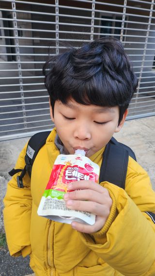 나우캠페인용 [한미사이언스] 우리 아이 튼튼, 엄마 마음 든든! 마시는텐텐 플러스 (100ml*10입) — 5점을 준 리뷰어가 2023년 12월 올린 사용 사진
