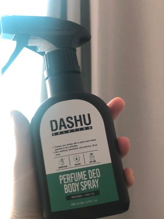 다슈코리아 다슈 솔루션 퍼퓸 데오 바디스프레이 프레쉬 그린 200ml — 5점을 준 리뷰어가 2021년 5월 올린 사용 사진