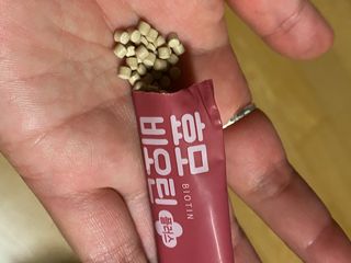 광동생활건강 [풍성한 자신감의 비결] 광동 효모 비오틴 플러스 — 5점을 준 리뷰어가 2023년 8월 올린 사용 사진