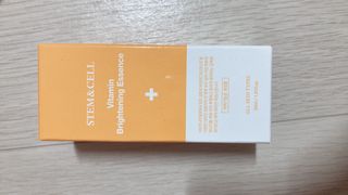 체르엠 스템앤셀 비타민 브라이트닝 에센스 30ml 1개 — 5점을 준 리뷰어가 2021년 10월 올린 사용 사진