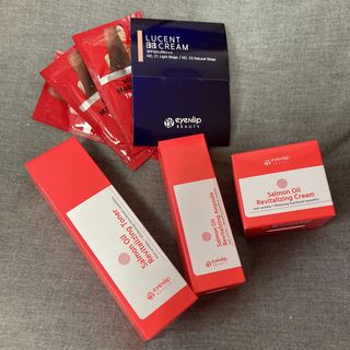 아이앤립 / EYENLIP 아이앤립 연어오일 리바이탈라이징 토너+앰플+크림 3종 세트 — 4.5점을 준 리뷰어가 2021년 6월 올린 사용 사진