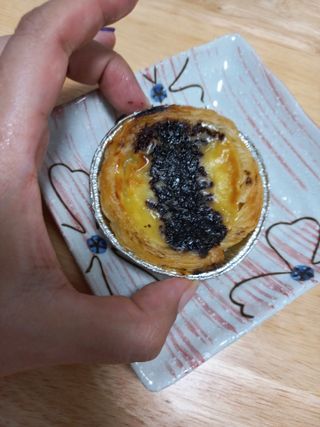 디앙뜨 포르투갈 에그타르트 오리지널 맛+패션후르츠+초콜릿타르트 맛 중 택1 — 4점을 준 리뷰어가 2021년 7월 올린 사용 사진
