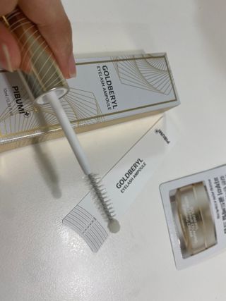 피부미 골드베릴 아이래쉬 앰플 10ml — 4점을 준 리뷰어가 2021년 9월 올린 사용 사진