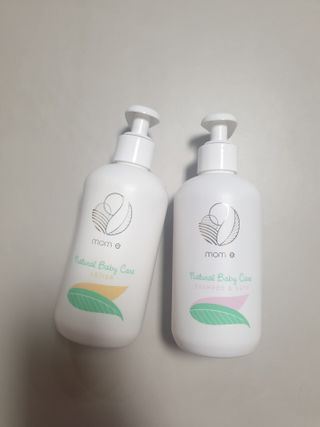 mom e 맘이 내추럴 베이비 케어 샴푸앤바스+로션 — 5점을 준 리뷰어가 2021년 1월 올린 사용 사진