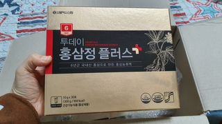서울약사신협_투데이홍삼정플러스스틱_10g x 30포 — 5점을 준 리뷰어가 2021년 2월 올린 사용 사진