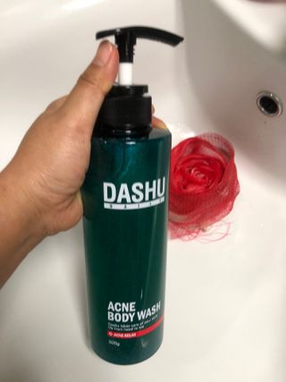 다슈코리아 다슈 데일리 아크네 릴렉스 바디워시 500ml — 4점을 준 리뷰어가 2021년 6월 올린 사용 사진