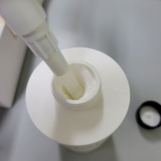 레츄얼 더 센트 바디로션 시크릿 파라다이스(500ml) — 3점을 준 리뷰어가 2022년 7월 올린 사용 사진