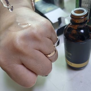 오투에니원 갈락토미세스 비타민 C 더블 브라이트닝 세럼 50ml — 4.5점을 준 리뷰어가 2023년 1월 올린 사용 사진