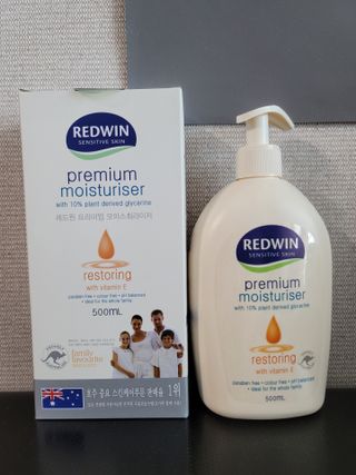H365 Redwin Premium Moisturiser 레드윈 프리미엄 모이스춰라이저 500ml — 5점을 준 리뷰어가 2021년 4월 올린 사용 사진