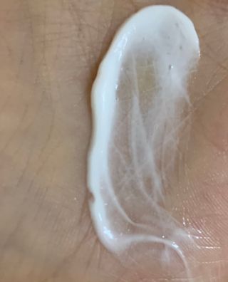 [닥터문] 프리미엄 알로에베라 선크림 500ml — 5점을 준 리뷰어가 2022년 7월 올린 사용 사진