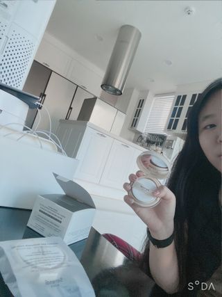 세렌디뷰티 퍼펙트 에어리 래디언스 쿠션 — 4점을 준 리뷰어가 2022년 1월 올린 사용 사진