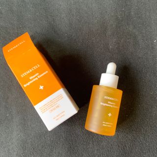 체르엠 스템앤셀 비타민 브라이트닝 에센스 30ml 1개 — 4.5점을 준 리뷰어가 2022년 1월 올린 사용 사진