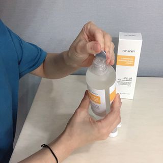 나나스킨 캐모마일아쿠아수딩토너 — 3.5점을 준 리뷰어가 2021년 3월 올린 사용 사진
