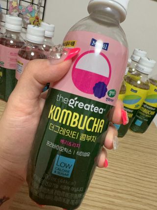 더그레잇티 콤부차 [매일유업] 더그레잇티 44kcal 콤부차 300ml *12개입 (오리지널 6개+베리리치 6개) — 리뷰어가 2023년 7월 올린 사용 사진