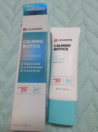 리더스코스메틱 리더스 카밍 바이오틱스 선 에센스 SPF 50+ PA++++ — 5점을 준 리뷰어가 2022년 6월 올린 사용 사진